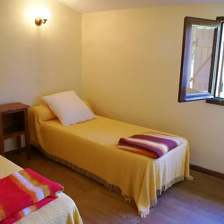 Studio A A 100 M De La Plage Avec Vue Sur La Mer Jardin Amenage Et Wifi Poggio Mezzana